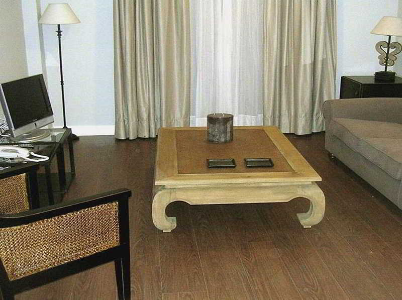 Hotel Maria Jimena Ocaña エクステリア 写真